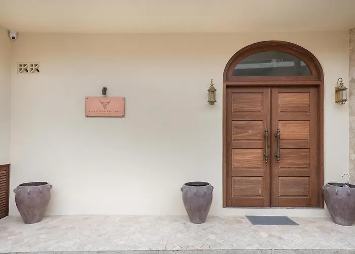 Hacienda Del Toro *