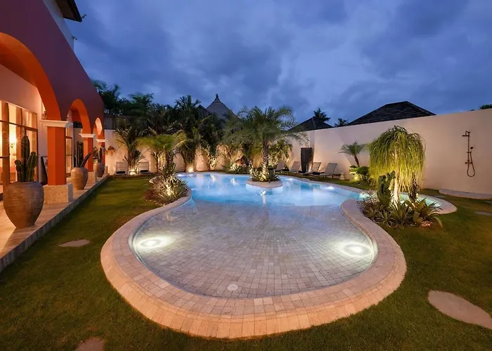 Hacienda Del Toro *