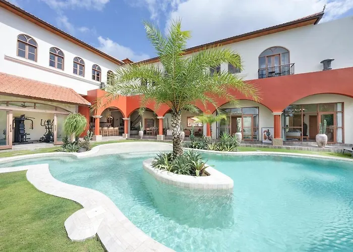 Hacienda Del Toro Villa Canggu (Bali)
